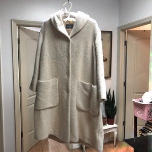 Vintage Agnona teddy coat in soft alpaca 🦙